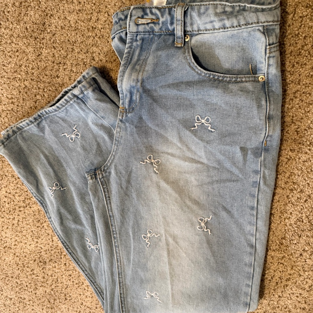April Kiss Los Angeles Light Blue Denim Jeans Size 5 Bow